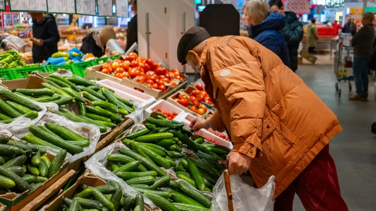 С приходом зимы часть продуктов подешевела в Астане 