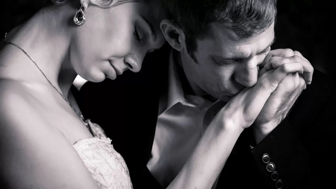 Выступающих за институт многоженства в Казахстане призвали соблюдать закон 