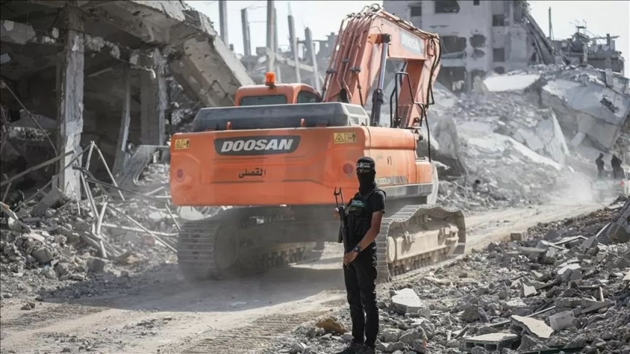 Газада үйінді астында қалғандарды тек бір экскаватормен іздейді