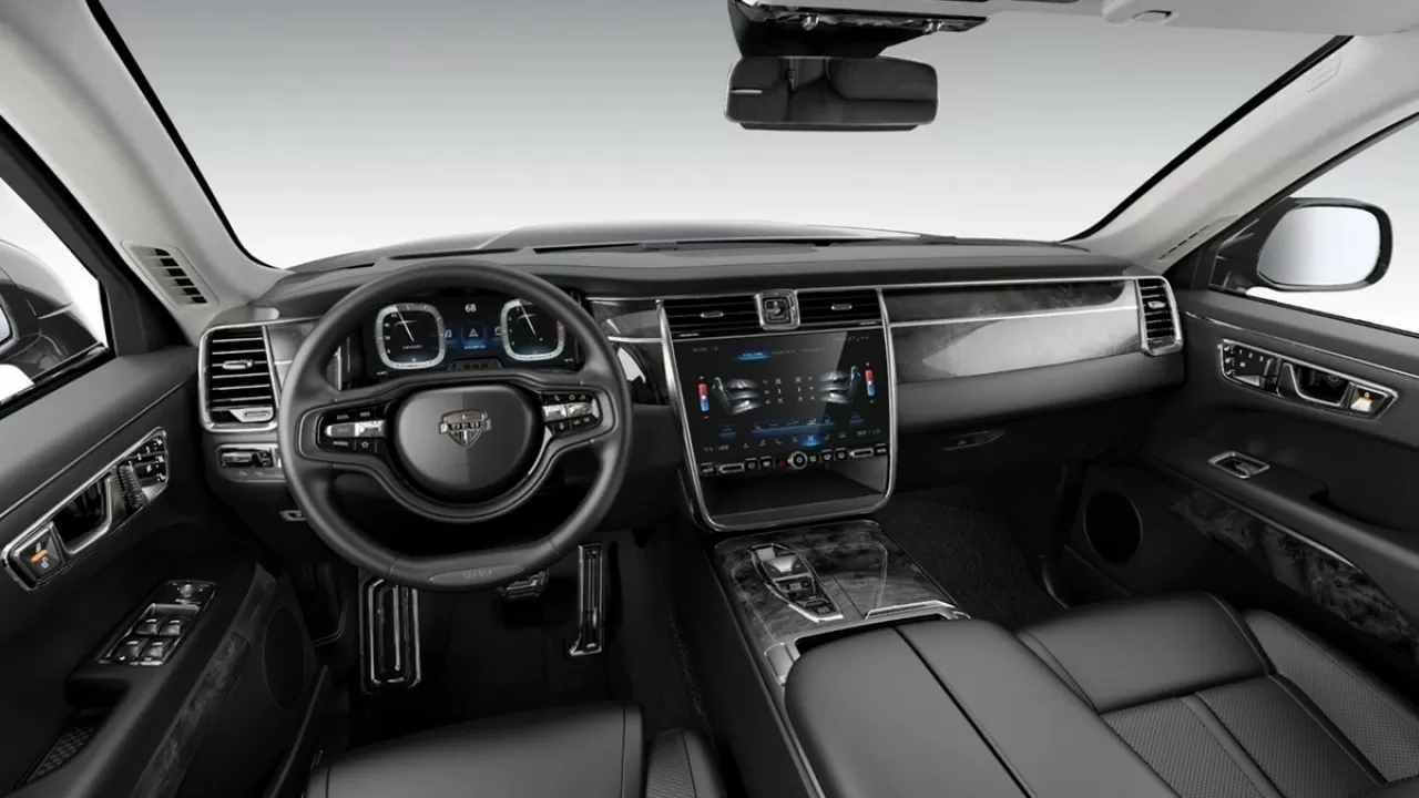 Российский "Газпром" стал производителем люксовой марки авто 