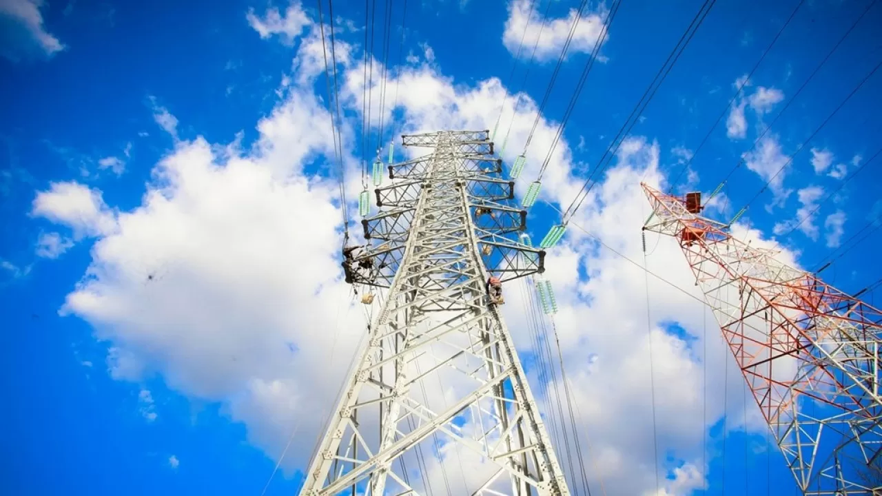 Кыргызстан погасил долг перед Казахстаном по электричеству 