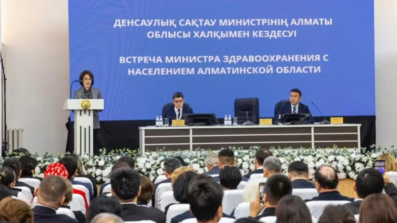 "Алла оларды онсыз да жазалады": Шенеунік мүгедектігі бар адамдарға қатысты айтқан сөзі үшін сынға ұшырады