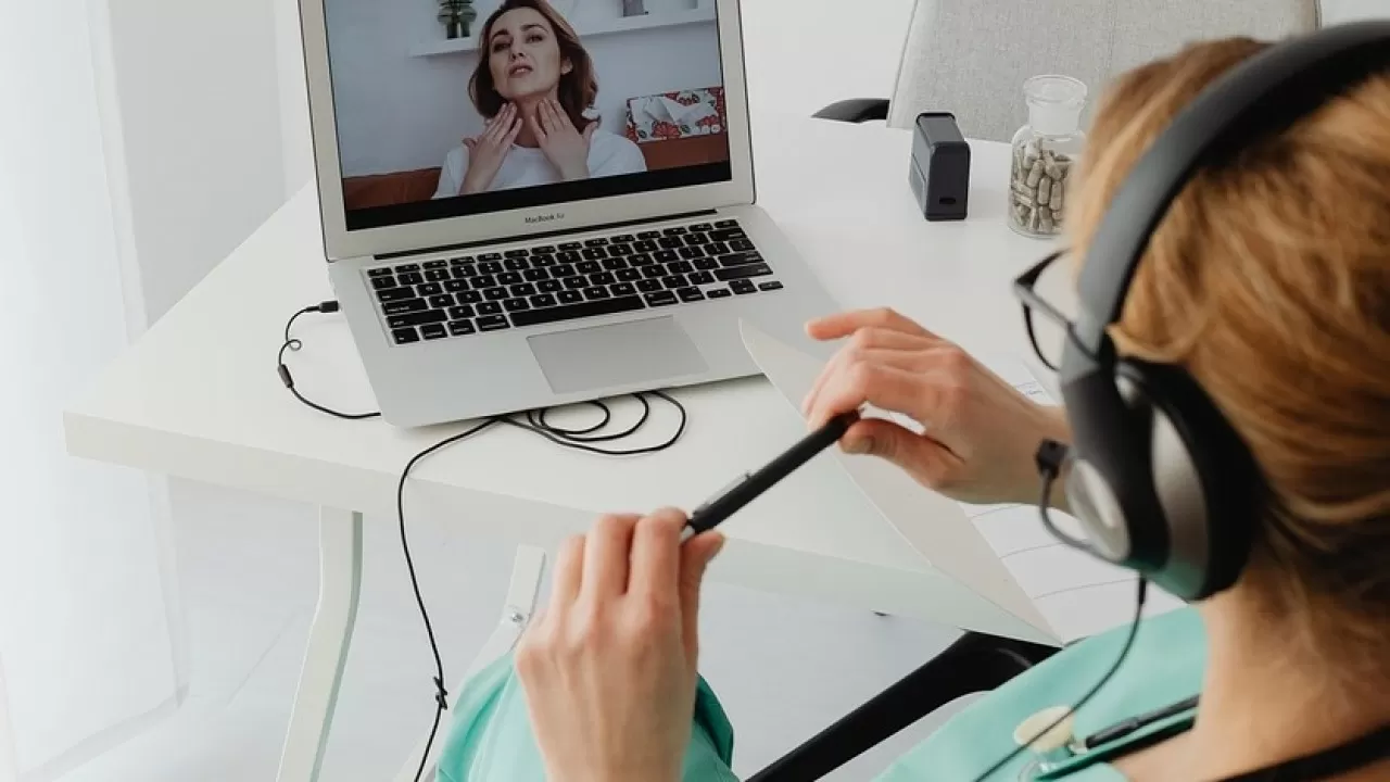 Онлайн-здравоохранение: казахстанцы стали чаще получать медпомощь дистанционно 