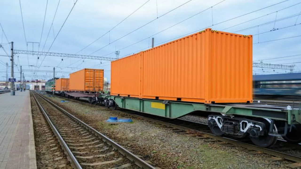 Қазақстан Арменияға алғашқы азық-түліктік бидай партиясын жөнелтті