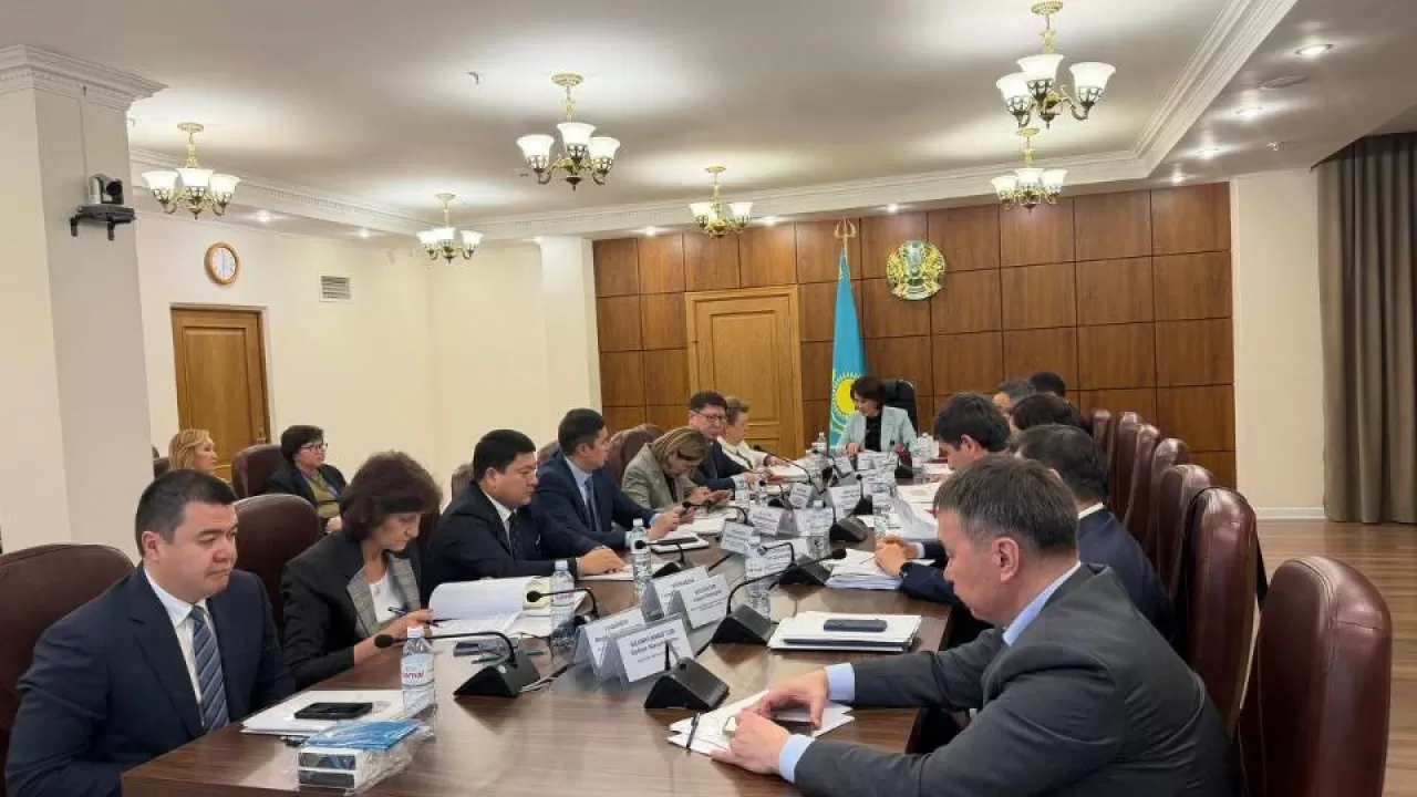 Альназарова озвучила ключевые показатели медицины РК 