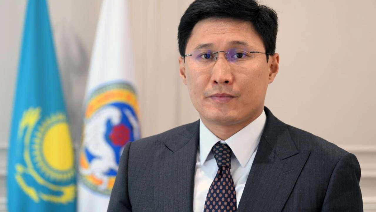 Досье: Калдыбеков Азамат Бескемпирович