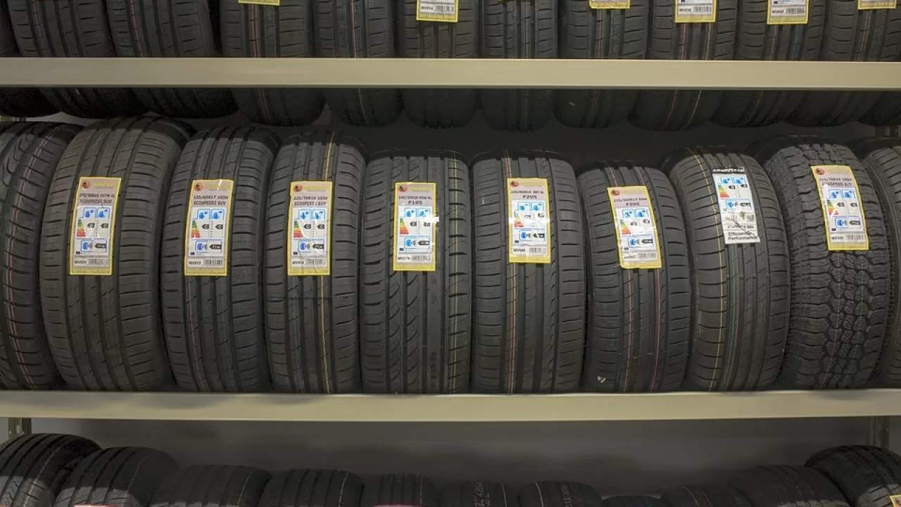 В Казахстане резко увеличили выпуск резиновых пневматических шин 