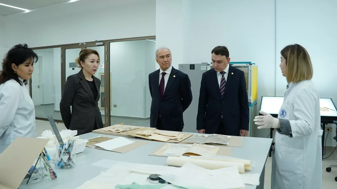 Архив президента РК создаст фонд о деятельности омбудсменов 