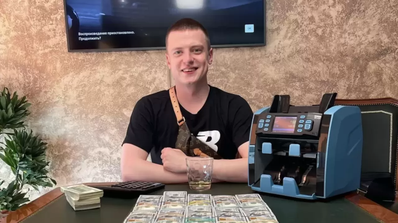 Қазақстандықтарға үндеу жасаған Беларусь блогерінің басы бәлеге қалды