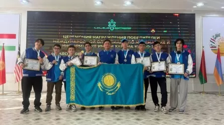 Казахстанцы стали абсолютными чемпионами на олимпиаде KhIMIO2025 