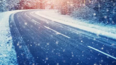 Участки двух трасс закрыли в ВКО