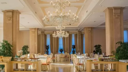 Ресторанам и ночным клубам Кыргызстана запретили работать после 22:00 