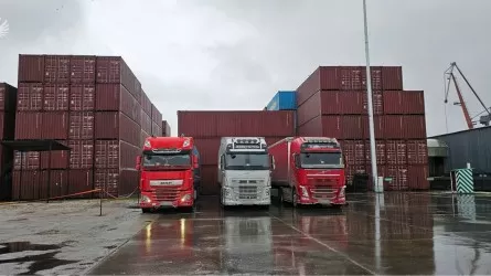 Казахстанским грузоперевозчикам таможенники РФ обеспечат бесперебойный транзит на границе  