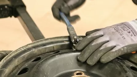 Суд обязал снести самовольно построенный автосервис в Актобе 