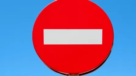 На одном из перевалов ВКО закрыли проезд для прицепов и фур до самой весны