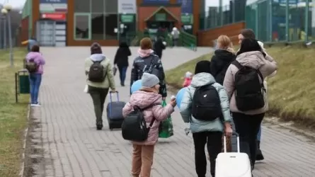 «Соғыс сандалтты»: Еуропадағы украин босқындарының саны рекордтық көрсеткішке жетті