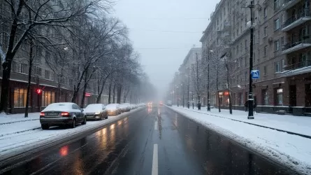 Штормовое предупреждение объявлено в большинстве регионов Казахстана 