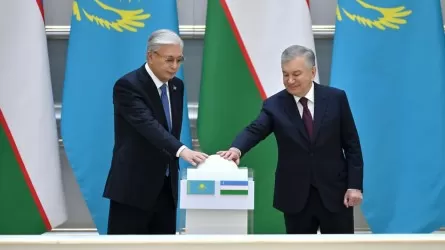 Совместные проекты на 1,2 млрд долларов запустили Токаев и Мирзиёев