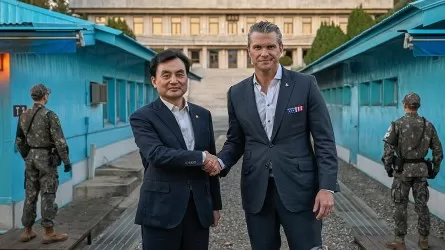 Пентагон басшысы Оңтүстік және Солтүстік Корея шекарасына барды