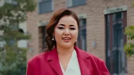 Блогер Мөлдір Мұқанға 600 мың теңгеге жуық айыппұл салынды