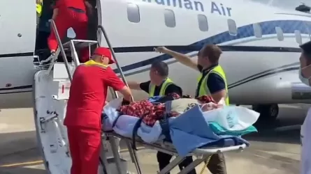 Вьетнамнан Астанаға жағдайы ауыр науқас медициналық рейспен шұғыл жеткізілді