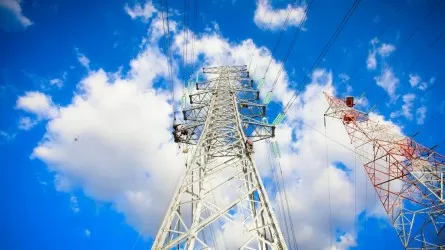 Кыргызстан погасил долг перед Казахстаном по электричеству 