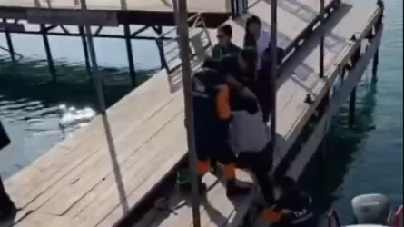 Упавшую в море женщину спасли в Актау  