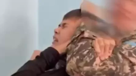 «Курсантты қылқындырған»: Желіде Семейдегі әскери мектепте түсірілген видео тарады