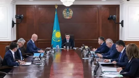 Бектенов поручил провести рейды в жилых секторах после пожара в Туркестанской области  