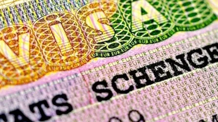 Евросоюз планирует на неделе запретить многократные шенгенские визы для россиян