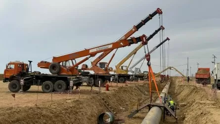 Қытай мердігерлері Атырауда 400 шақырымдық құбыр салады