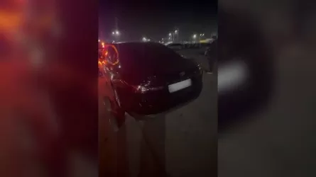 Алматы қаласында есірткі шегіп алған такси жүргізушісі адам тасыған