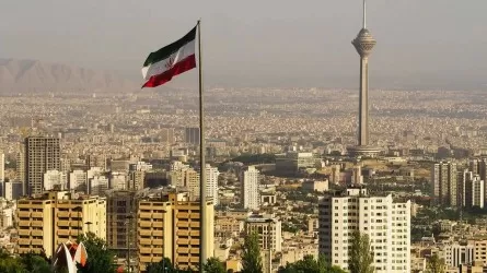 "Бізде таңдау жоқ. Бұл – қажеттілік": Иран президенті астананы Тегераннан көшіруді ұсынды