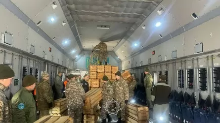 Казахстан направил гуманитарный груз в Афганистан