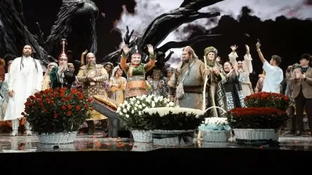 В Узбекистане с триумфом прошла премьера оперы "Хан Сұлтан. Алтын Орда"