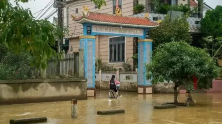 Названо число погибших из-за наводнений и оползней в Индонезии, Таиланде и Вьетнаме 