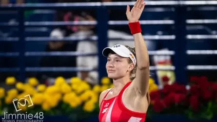 Елена Рыбакина Сауд Арабиясындағы қорытынды жарыста жартылай финалға шыққан алғашқы қазақстандық теннисші атанды