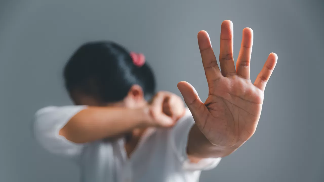 Интернетте алғаш рет жыныстық қатынасқа түсу туралы видео