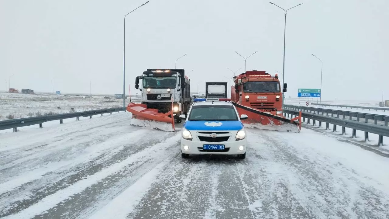  Где в Казахстане ограничили движение из-за непогоды