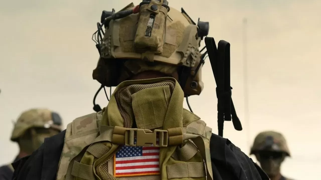 Трамп пообещал ответить после нападения боевиков на патруль США и Сирии