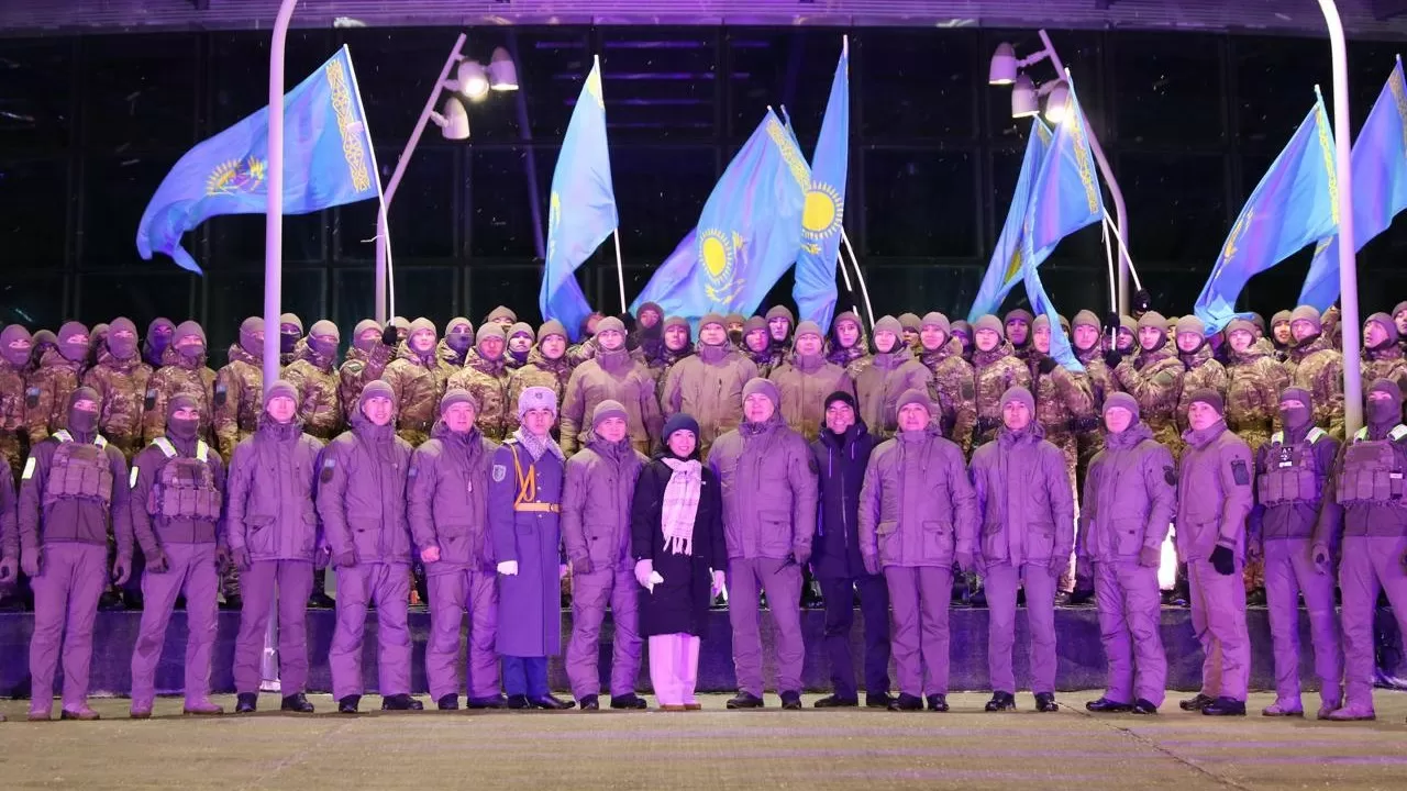 Астанада Бауыржан Момышұлының 115 жылдығына арналған плац-концерт өтті