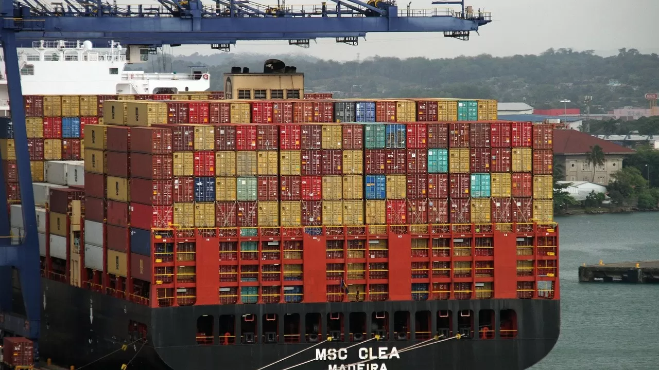 Экспорт готовой продукции Казахстана выше в разы – экономист из Узбекистана 