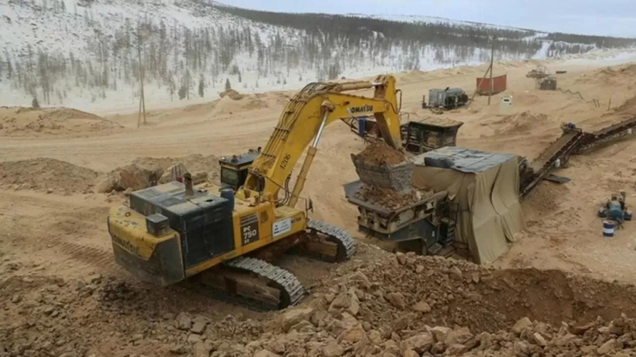 С фигуранта скандального дела с золотом из ВКО требовали 10 тыс. долларов за освобождение 