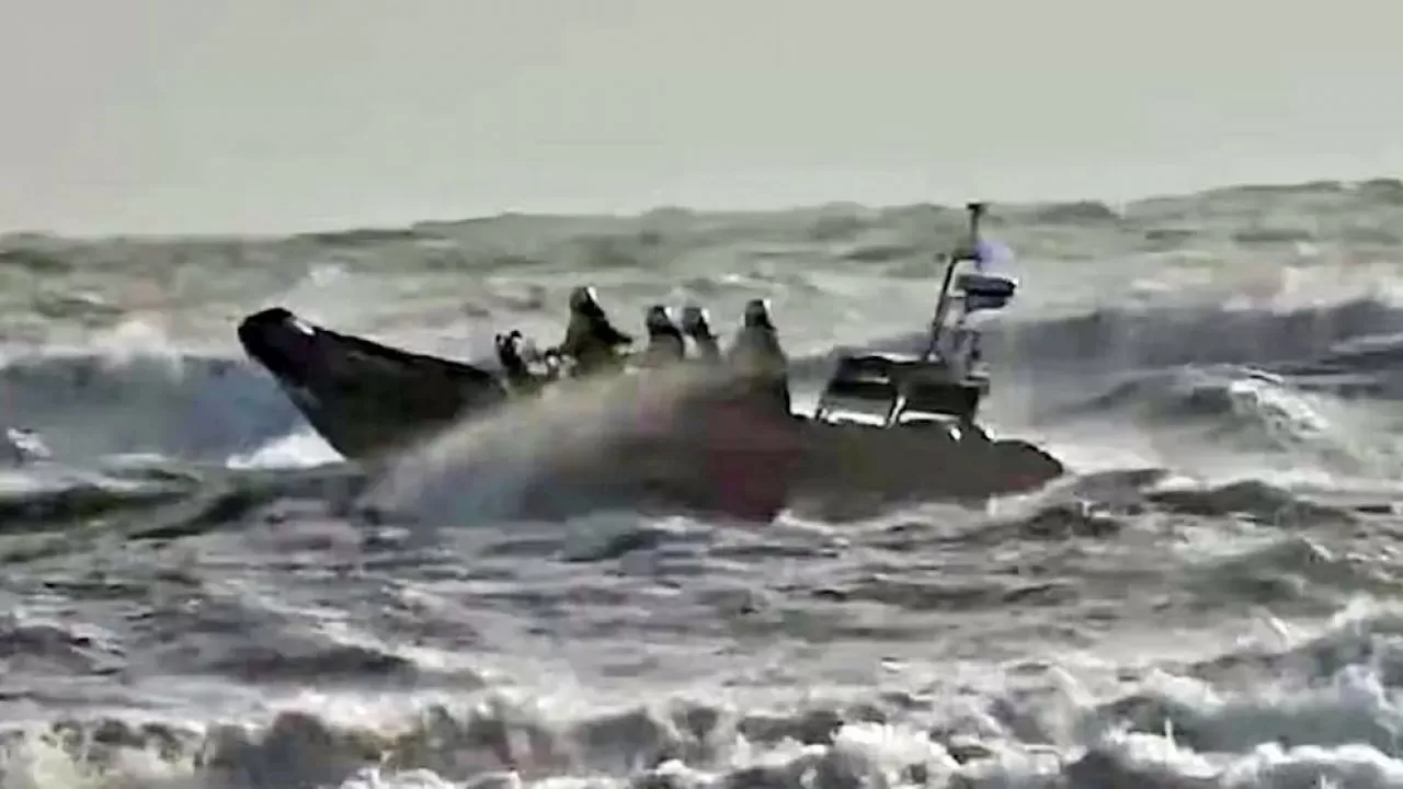 Смертельный рождественский заплыв: поиски пловцов безрезультатны