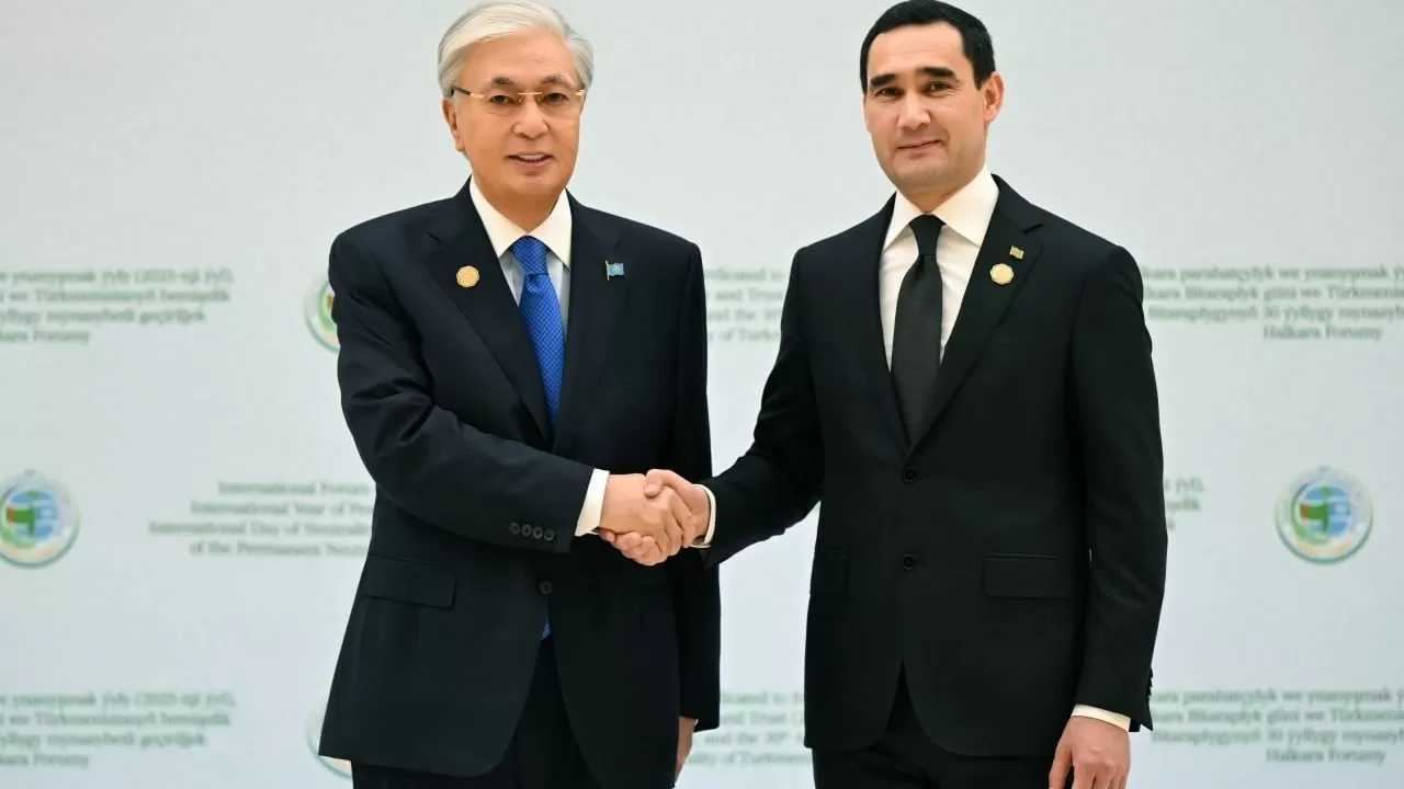 Токаев: нейтралитет Туркменистана – важный фактор мира и стабильности в Евразии