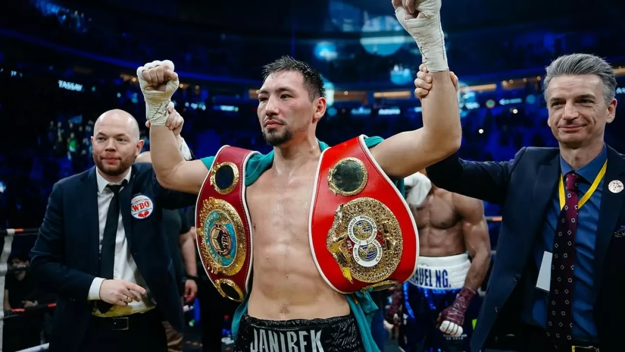 Жәнібек Әлімханұлы әлемнің үздік 100 боксшысы қатарына енді 