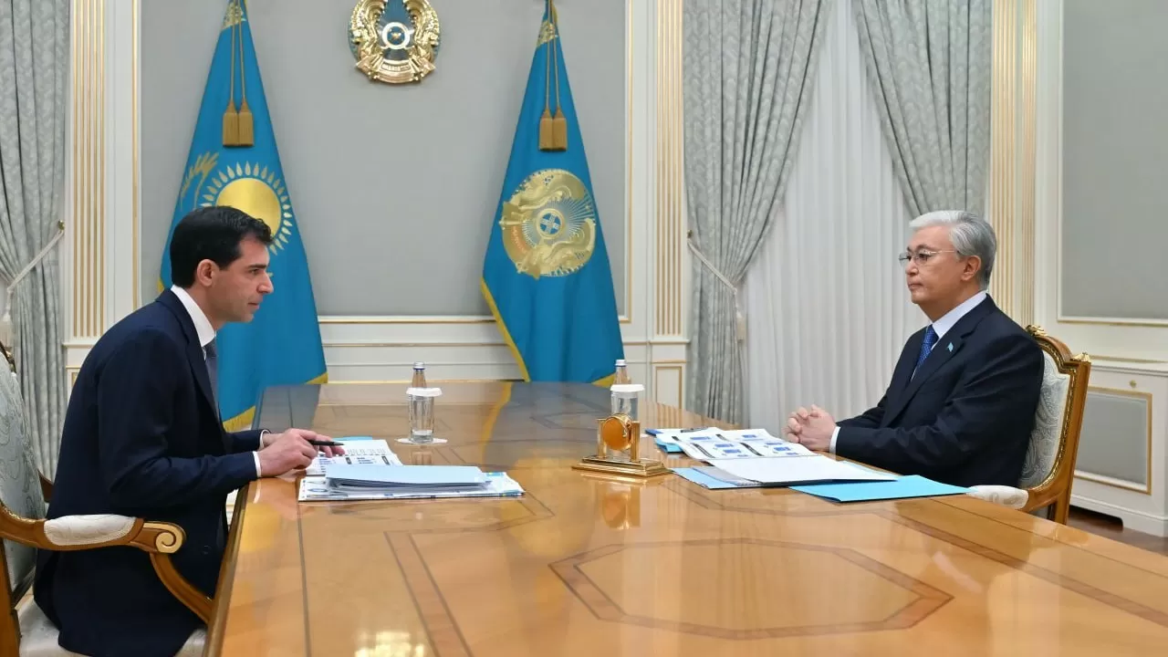 Токаев обсудил с Qarmet "стальной каркас" страны 