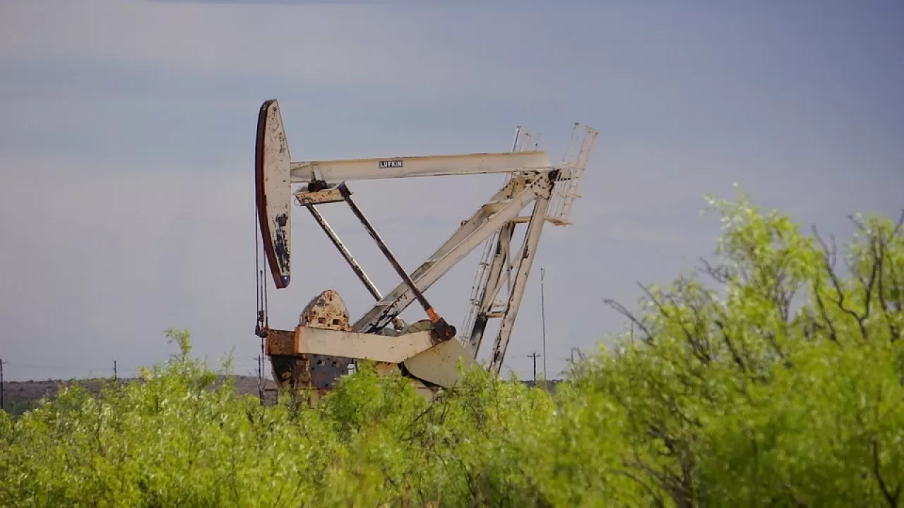 Сколько сверхдобычи нефти должен компенсировать Казахстан  