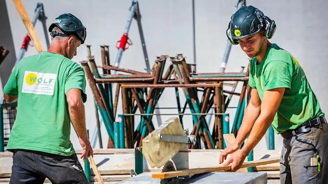Профтехучилища приносят бюджету больше, чем вузы, подсчитали в Германии 