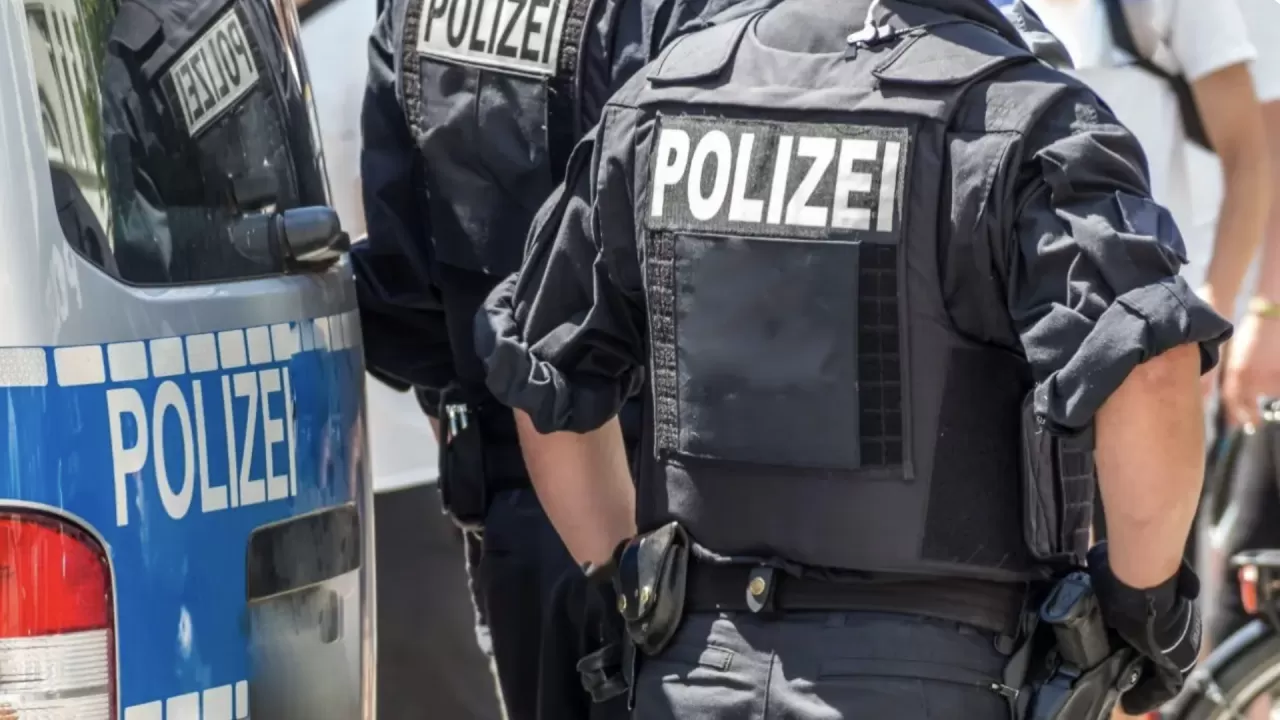 Германиядағы банкке ұрылар түсіп, 30 млн еуроны қолды еткен